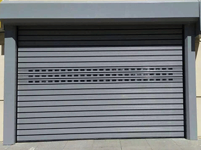 硬質(zhì)快速門